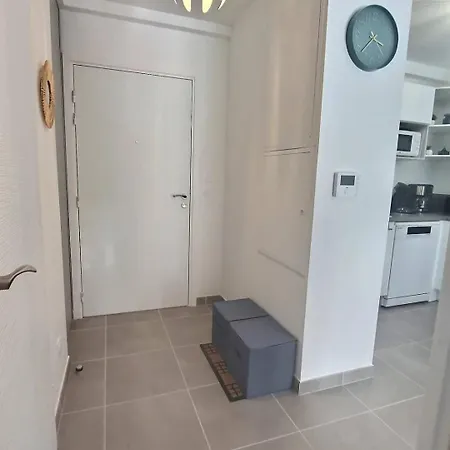 Rond Apartment